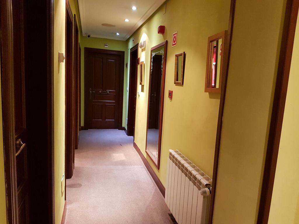 Gran Hotel Rural Cela Belmonte De Miranda エクステリア 写真