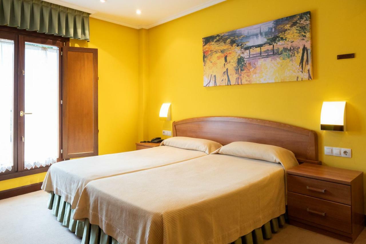 Gran Hotel Rural Cela Belmonte De Miranda エクステリア 写真