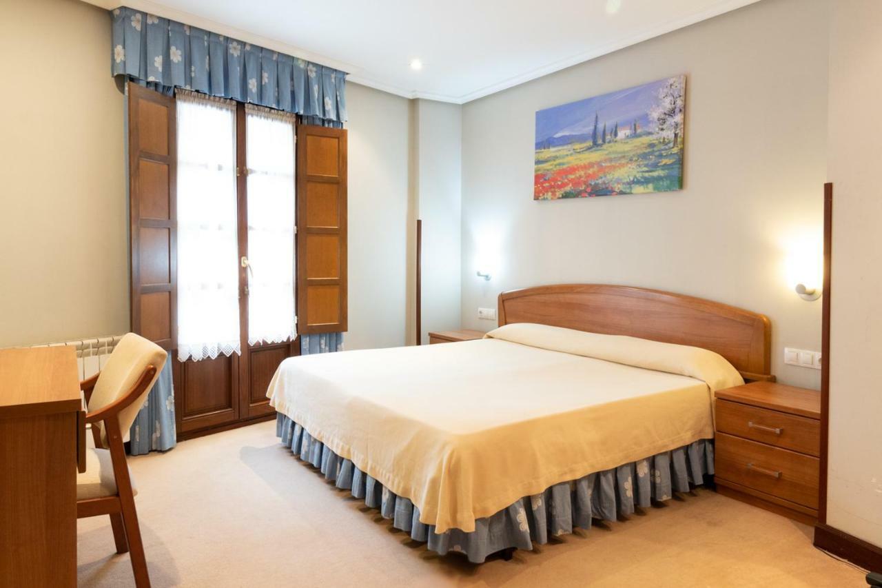Gran Hotel Rural Cela Belmonte De Miranda エクステリア 写真