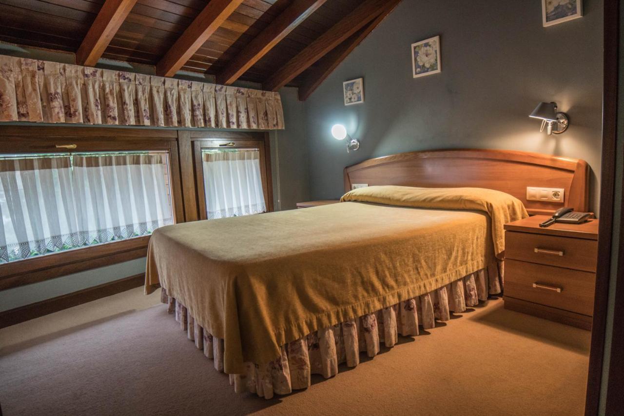 Gran Hotel Rural Cela Belmonte De Miranda エクステリア 写真