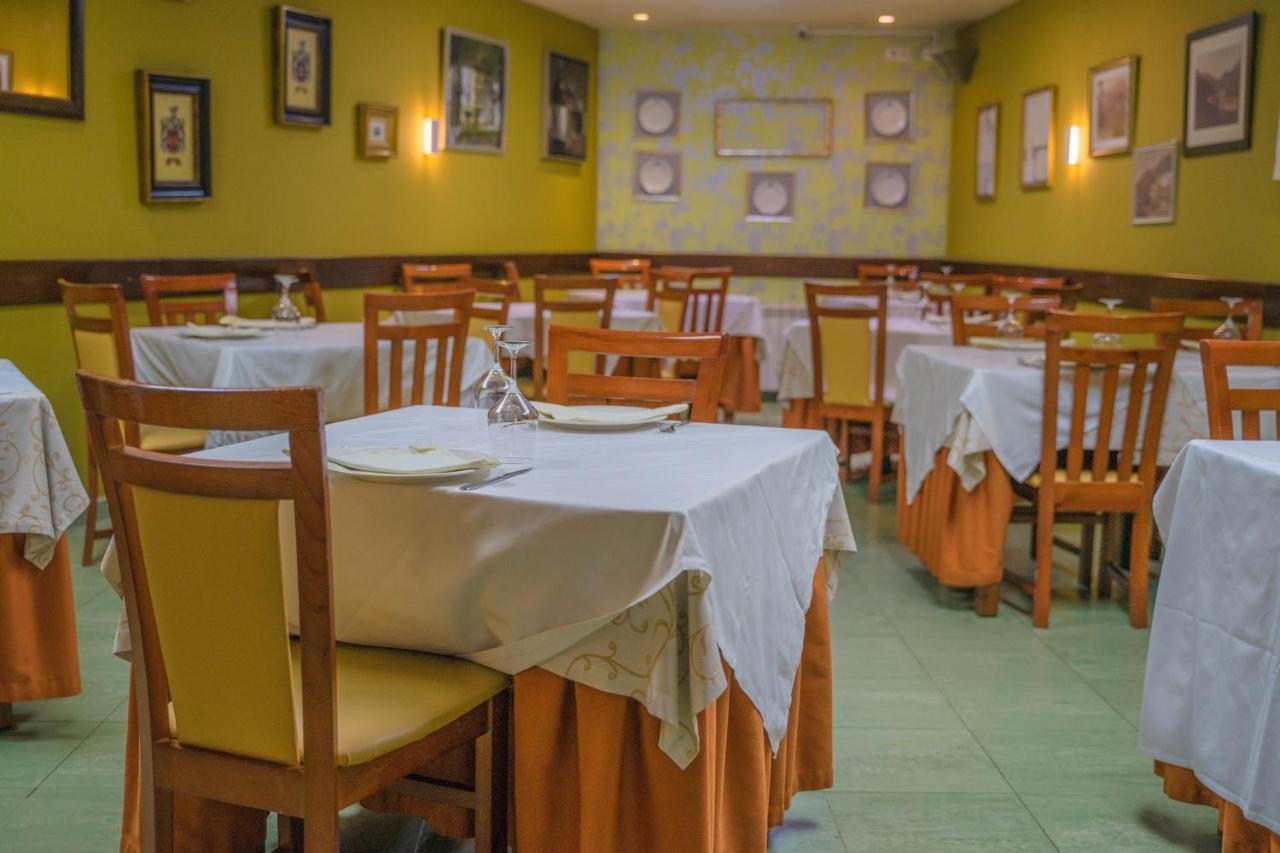 Gran Hotel Rural Cela Belmonte De Miranda エクステリア 写真